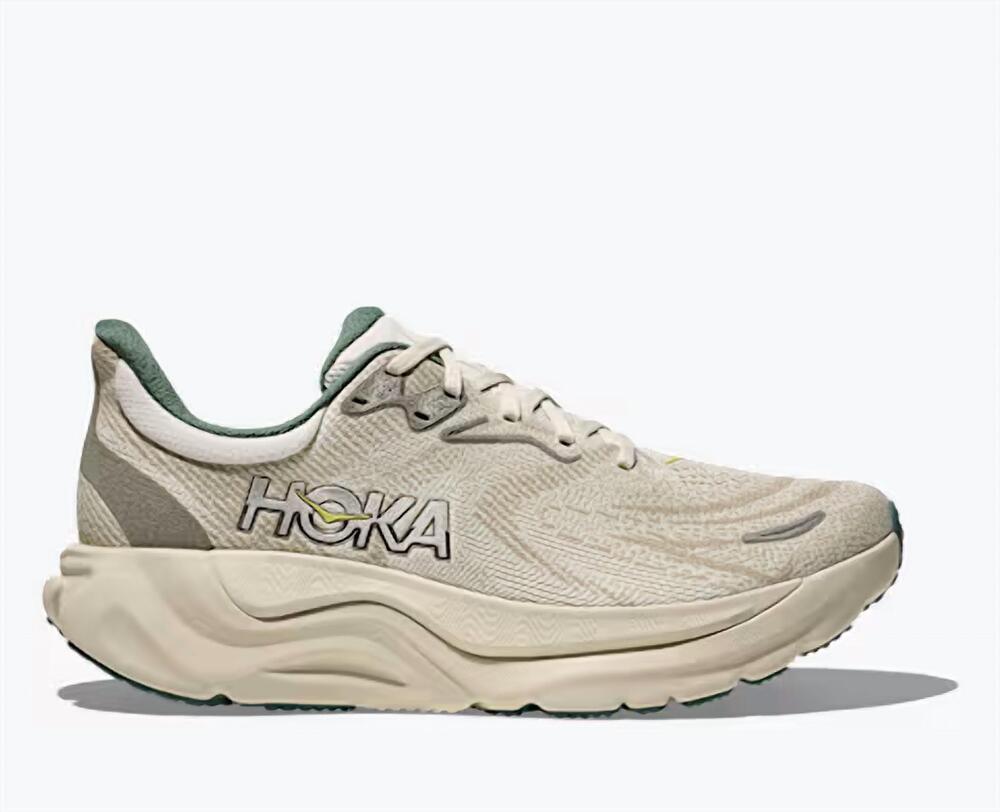 NEW HOKA men's arahi 8 sleek stability shoe in truffle salt / oyster mushroom